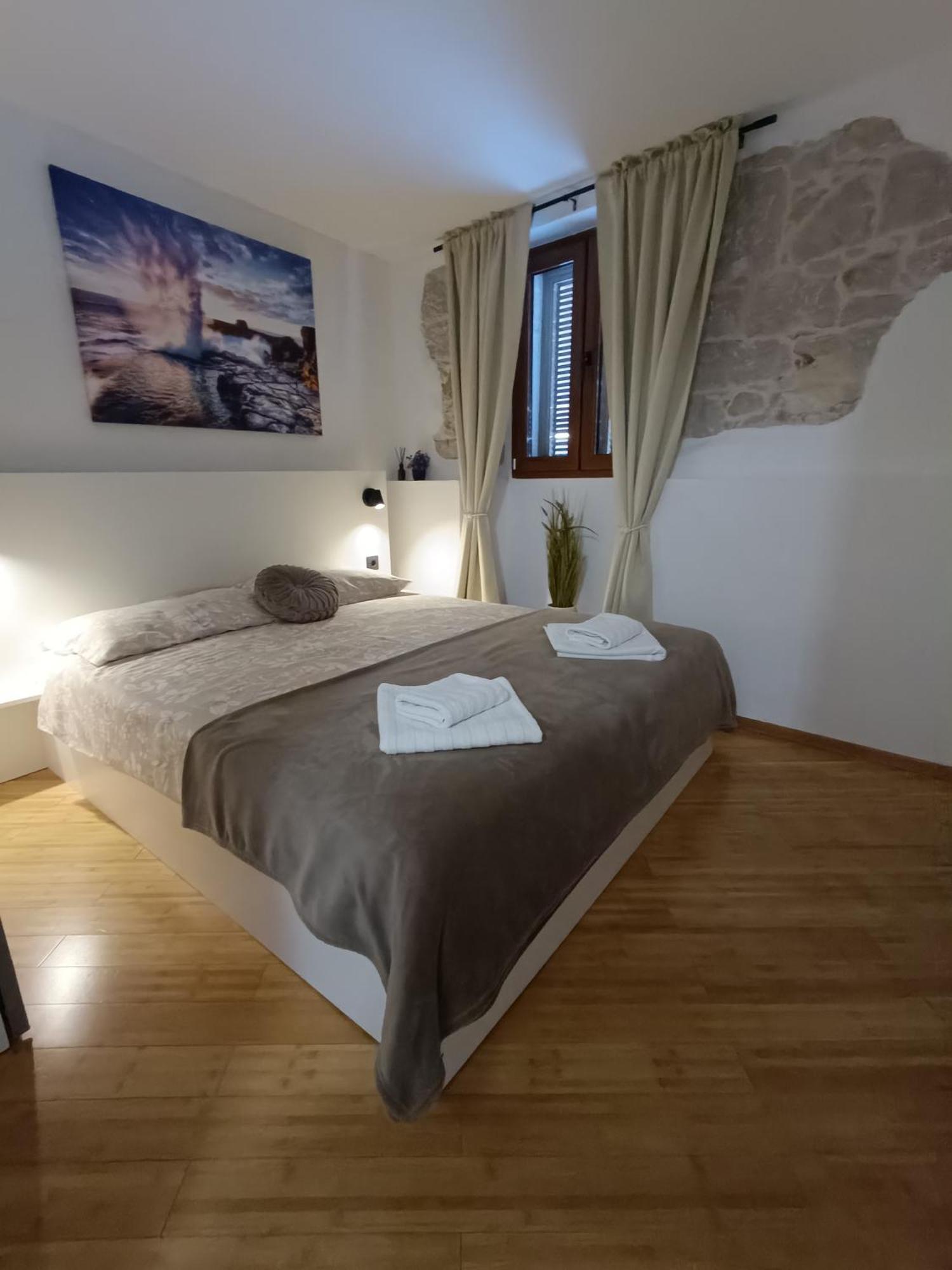 Adria Pearl Appartments Vrsar Exterior photo