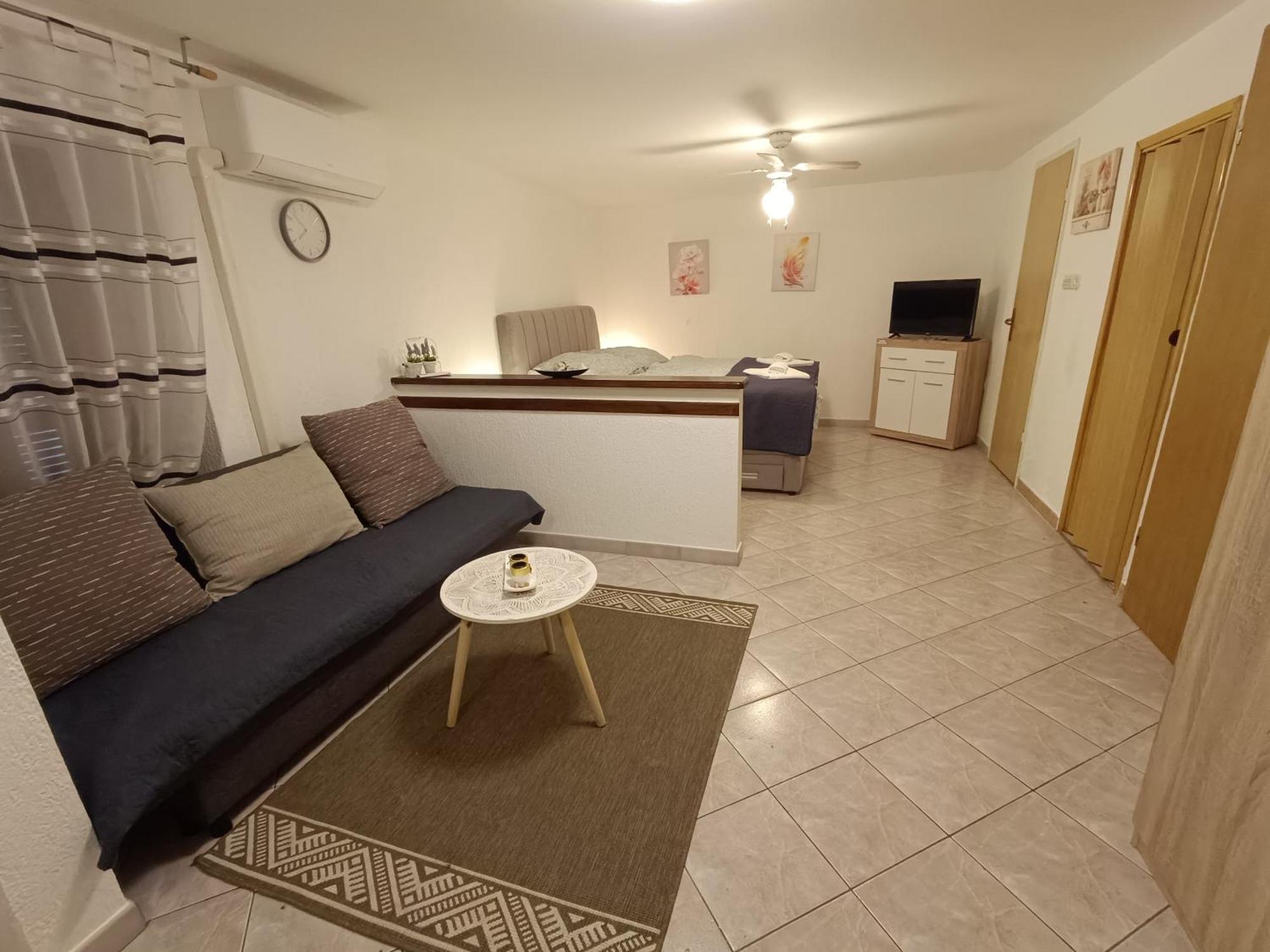 Adria Pearl Appartments Vrsar Exterior photo