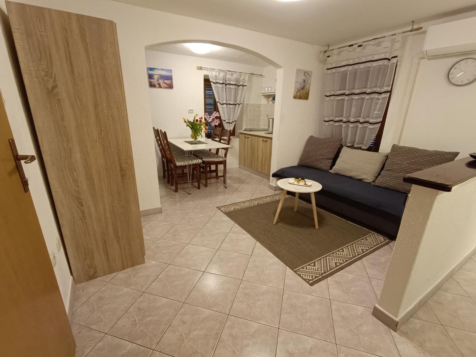 Adria Pearl Appartments Vrsar Exterior photo